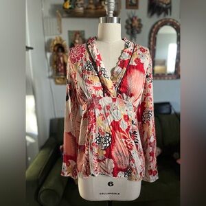 Y2K Hype 100% silk floral blouse